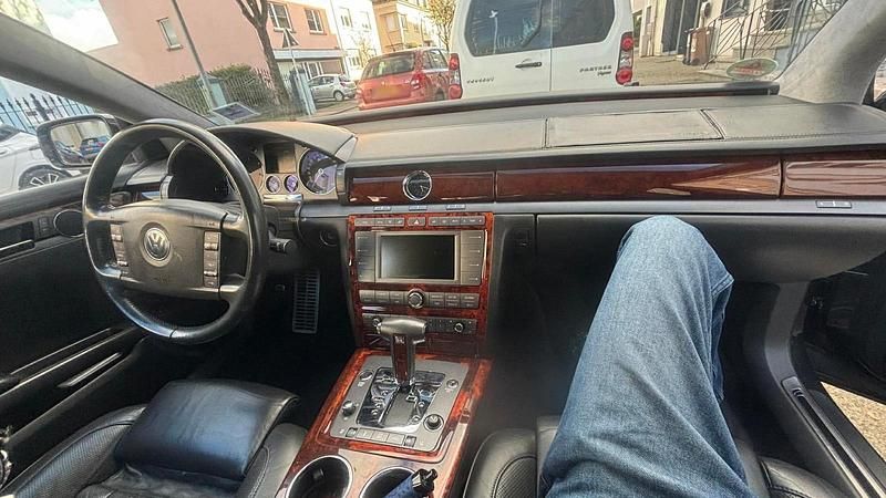 Usata VW Phaeton 233 CV (171 kW) 2008 Nero Berlina