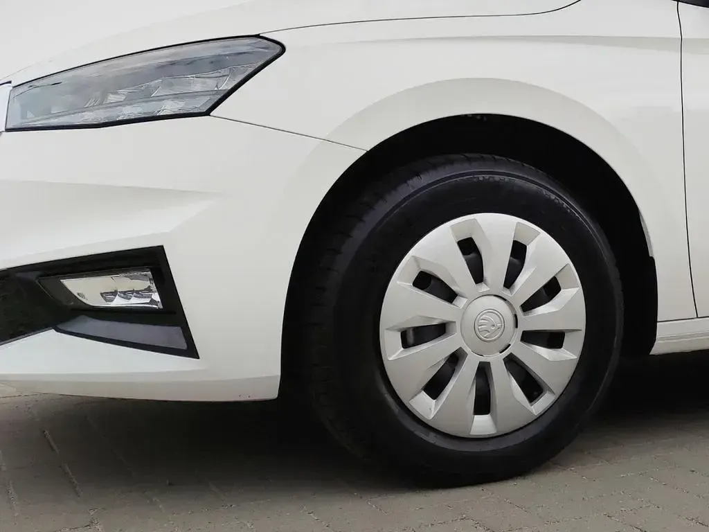 Neu Skoda Fabia Essence 95 PS (69 kW) 2026 Weiss Kleinwagen
