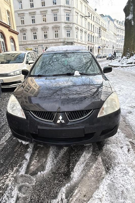 Gebraucht Mitsubishi Lancer Comfort Edition 98 PS (72 kW) 2005 Schwarz Kombi