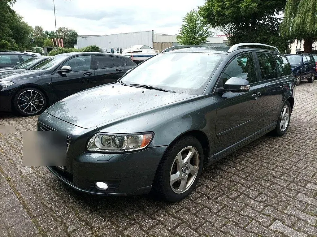 Gebraucht Volvo V50 150 PS (110 kW) 2012 Grau Kombi