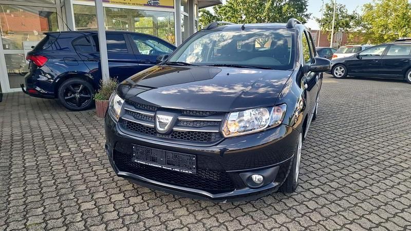 Schwarz Gebraucht 2015 Dacia Logan MCV Lauréate Kombi | 5.990 € (Fairer Preis) - Bild 1/4