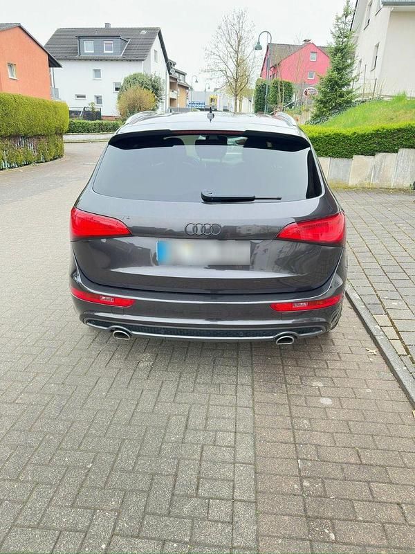 Gebraucht Audi Q5 Sport 258 PS (189 kW) 2014 Grau SUV
