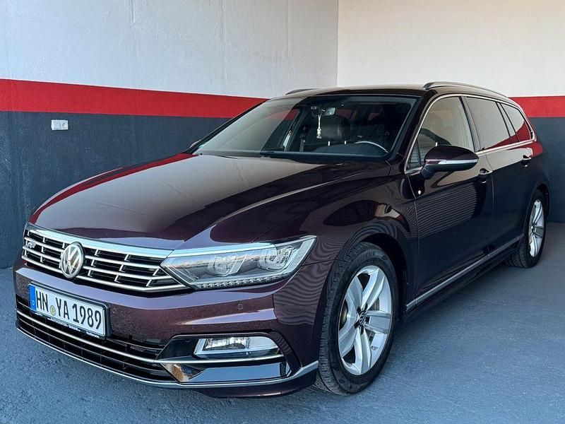 Gebraucht VW Passat Highline 190 PS (139 kW) 2016 Rot Kombi