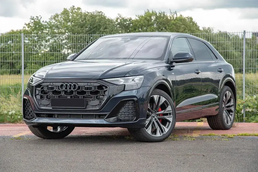 Neu Audi Q8 S-Line 286 PS (210 kW) 2026 Blau SUV