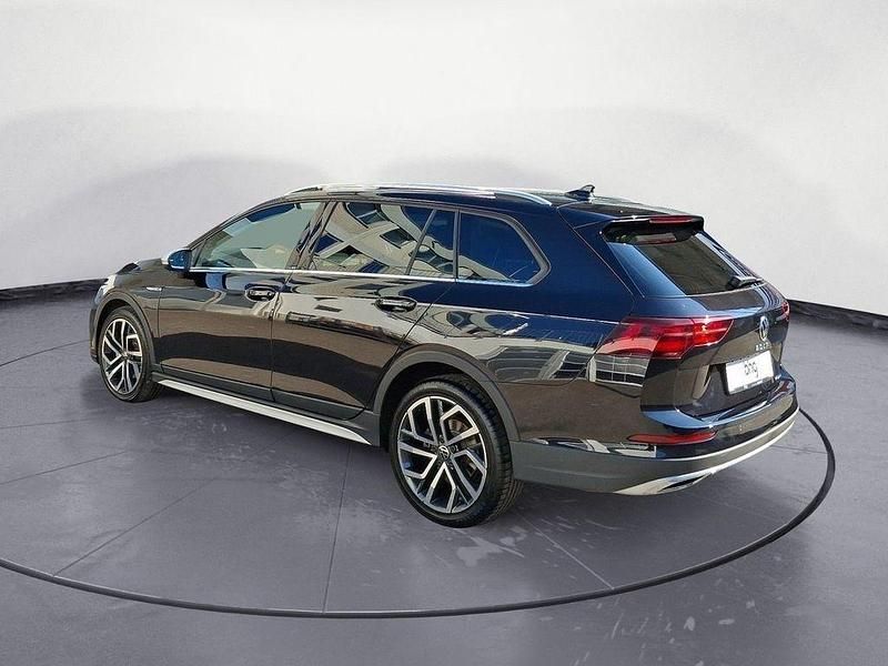Gebraucht VW Golf Alltrack Business 200 PS (147 kW) 2024 Schwarz Kombi