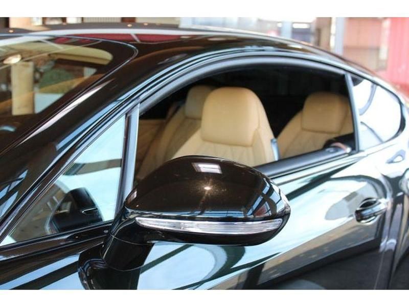 Gebraucht Bentley Continental GT Mulliner 575 PS (422 kW) 2012 Schwarz/grün midnight emerald (metallic) Coupé