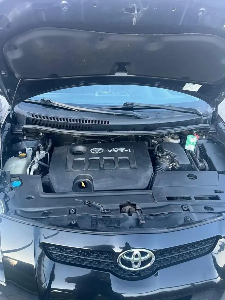 Gebraucht Toyota Auris 125 PS (91 kW) 2007 Schwarz Kleinwagen