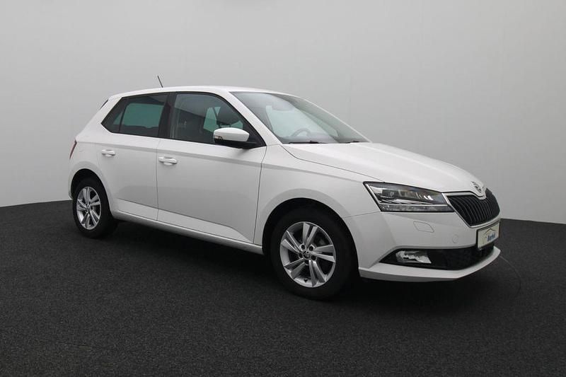 Gebraucht Skoda Fabia Style 95 PS (69 kW) 2019 Weiß Limousine
