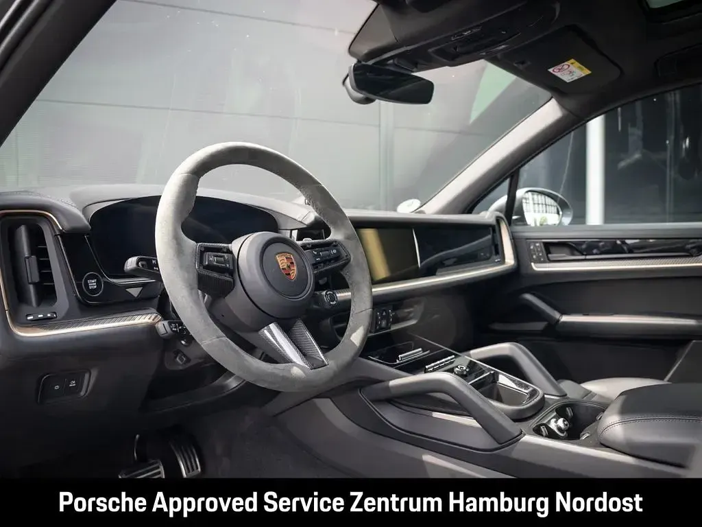 Gebraucht Porsche Cayenne S E-Hybrid 519 PS (381 kW) 2024 Grau SUV