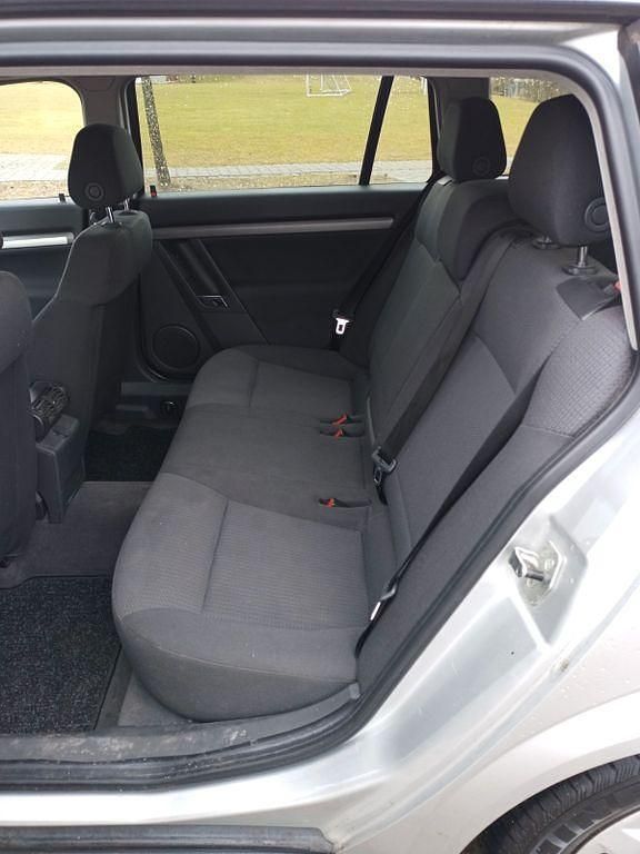 Gebraucht Opel Vectra 140 PS (102 kW) 2007 Silber Kombi