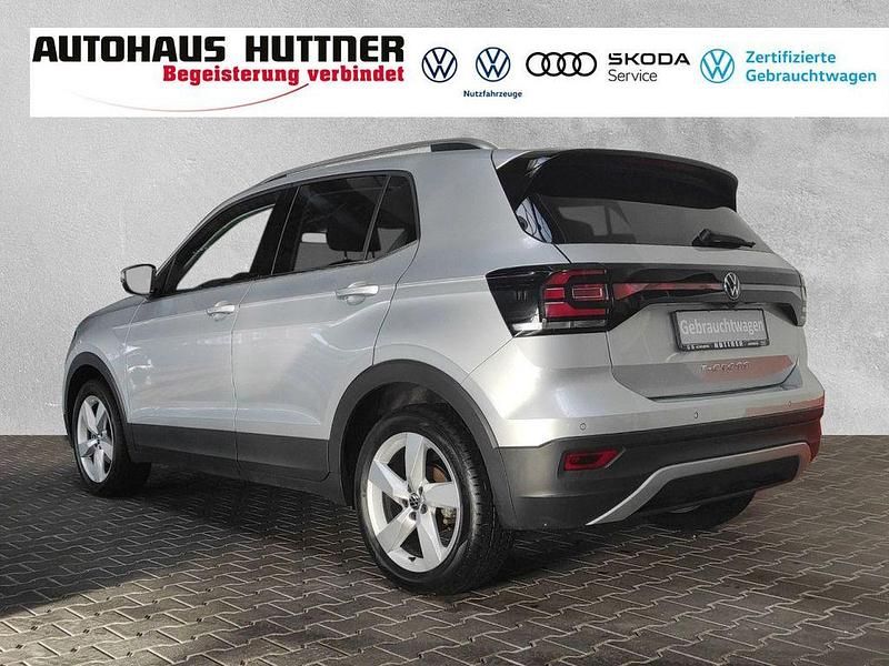 Gebraucht VW T-Cross Style 110 PS (80 kW) 2021 Reflexsilber (metallic) SUV