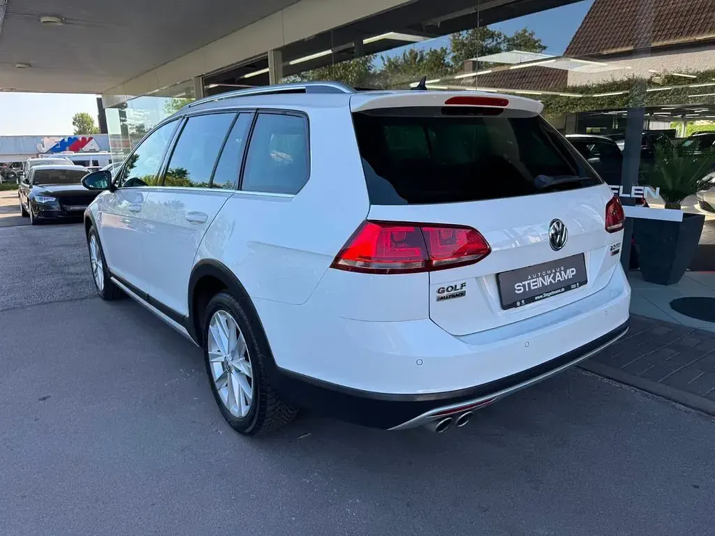 Gebraucht VW Golf VII 184 PS (135 kW) 2016 Weiß Kombi