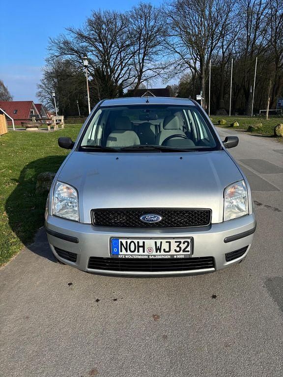 Gebraucht Ford Fusion 80 PS (58 kW) 2004 Silber Kleinwagen