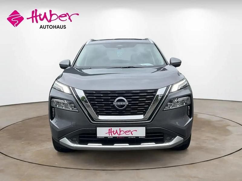 Neu Nissan X-Trail Tekna 163 PS (119 kW) 2025 Grau SUV