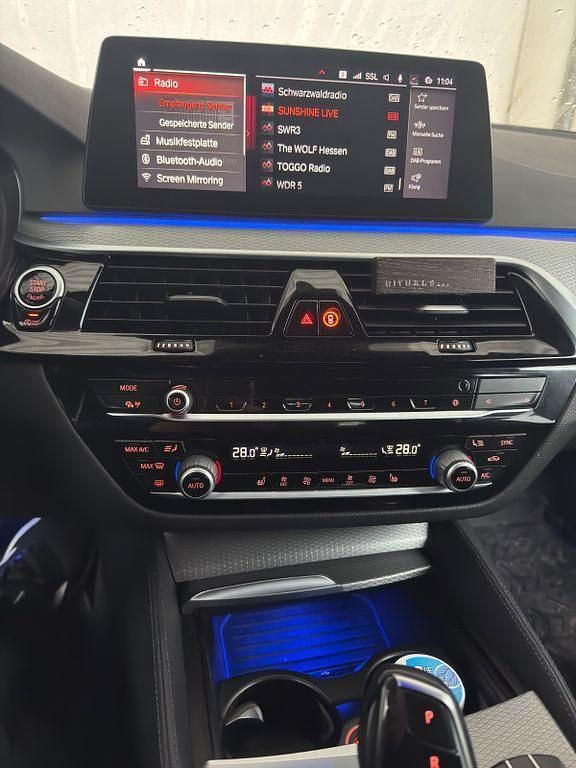 Gebraucht BMW 530 M Sport 252 PS (185 kW) 2020 Grau Kombi