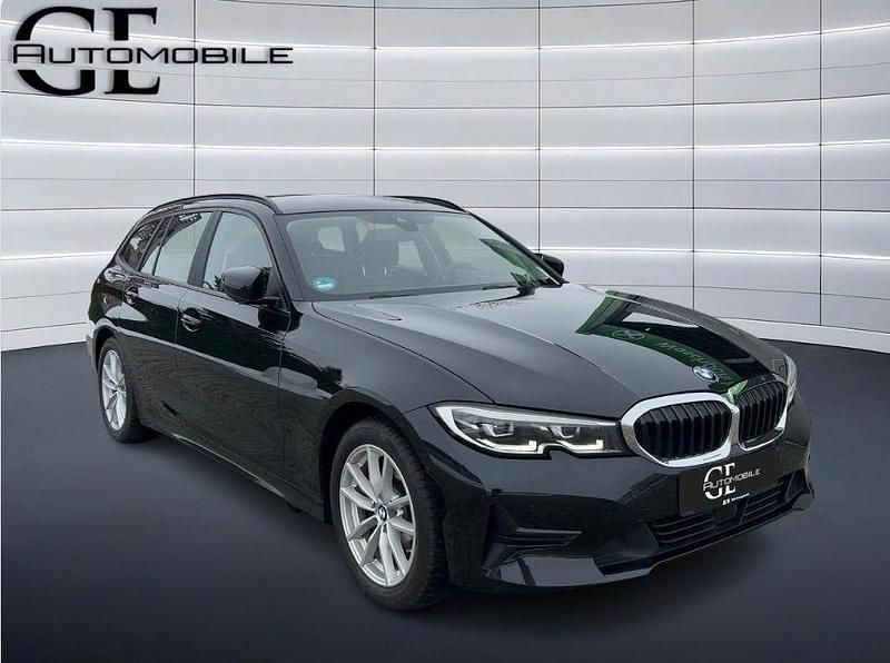 Gebraucht BMW 320 Advantage 190 PS (139 kW) 2021 Schwarz Limousine
