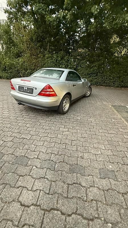Silber Gebraucht 1997 Mercedes SLK200 Cabrio | 1.100 € (Superpreis) - Bild 1/4