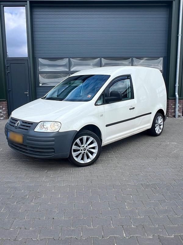 Second-hand VW Caddy 105 CP (77 kW) 2004 Alb Monovolum