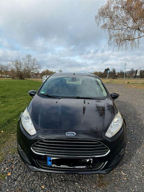 Schwarz Gebraucht 2014 Ford Fiesta SYNC Edition Limousine | 4.300 € (Guter Preis) - Bild 1/4
