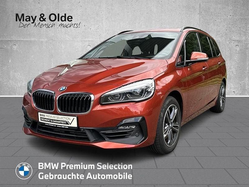 Orange Gebraucht 2021 BMW 220 Gran Tourer Sport Line Van / Kleinbus | 22.333 € (Fairer Preis) - Bild 1/4