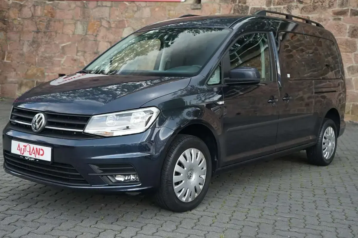 Gebraucht VW Caddy Maxi 102 PS (75 kW) 2020 Blau Van / Kleinbus