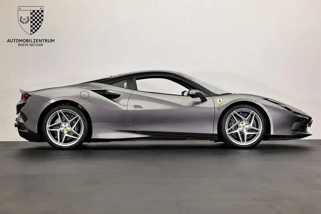 Gebraucht Ferrari F8 721 PS (530 kW) 2020 Grau Coupé