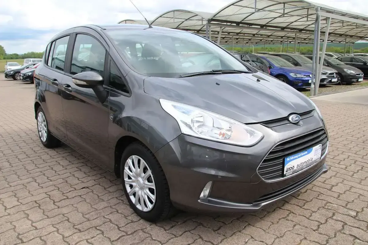 Occasion Ford B-MAX Trend 101 ch (74 kW) 2016 Gris Monospace