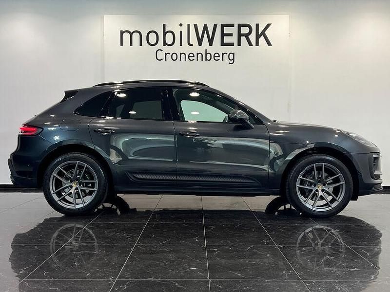 Gebraucht Porsche Macan 265 PS (194 kW) 2021 Grau SUV