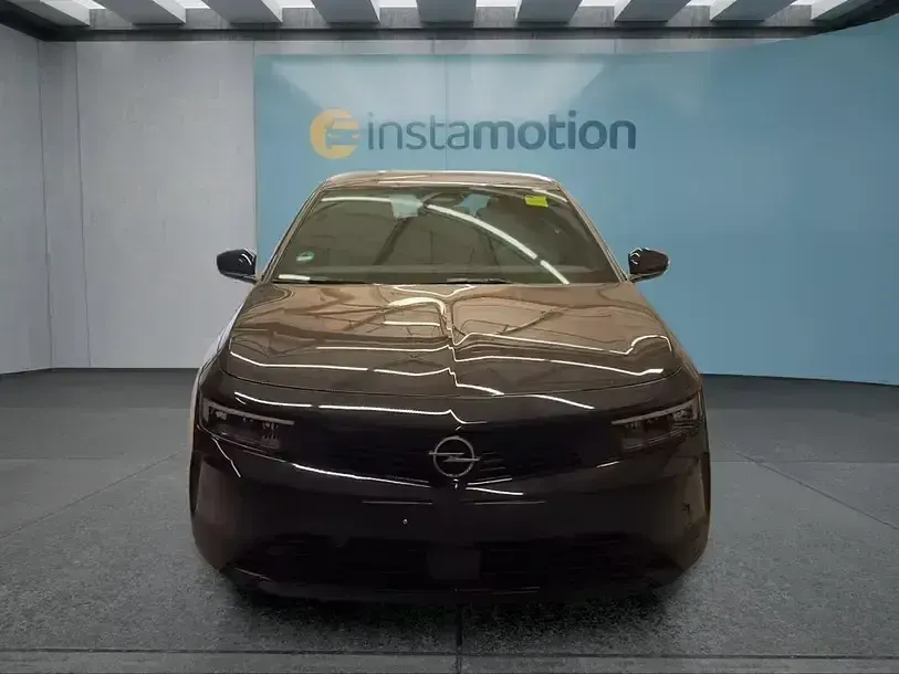 Gebraucht Opel Astra 131 PS (96 kW) 2025 Schwarz Kleinwagen