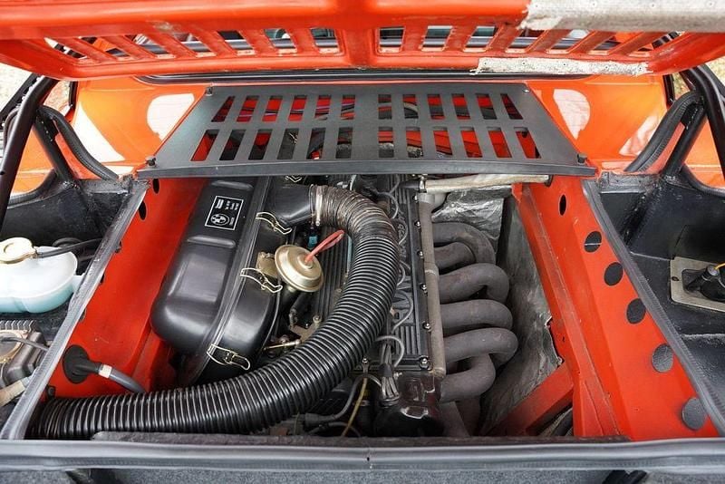 Gebraucht BMW M1 277 PS (203 kW) 1980 Orange Coupé