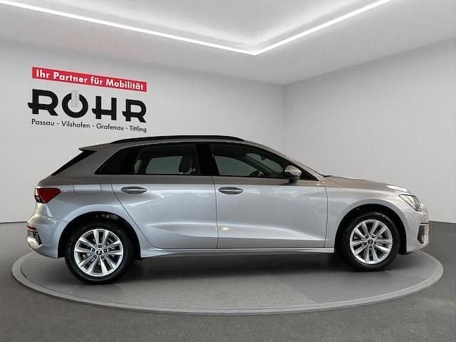 Gebraucht Audi A3 Basis 116 PS (85 kW) 2024 Florettsilber metallic
