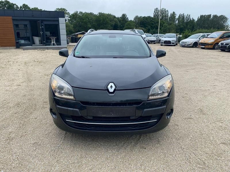 Schwarz Gebraucht 2009 Renault Mégane GrandTour Luxe Kombi | 2.490 € (Fairer Preis) - Bild 1/4