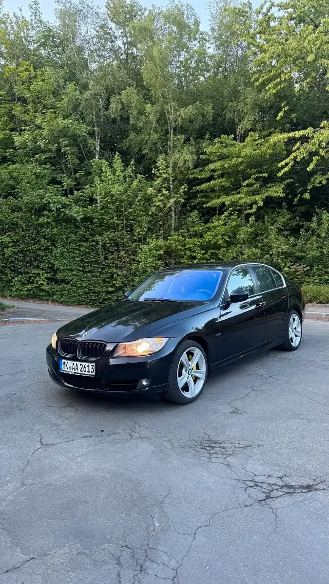 Brugt BMW 330 245 HK (180 kW) 2009 Sort Sedan