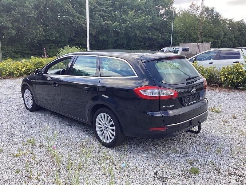 Gebraucht Ford Mondeo 2011 Schwarz Limousine