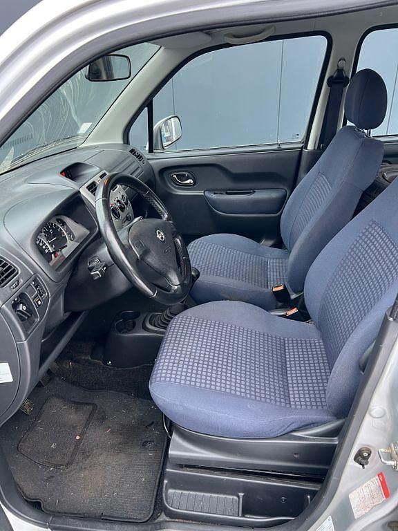 Gebraucht Opel Agila 60 PS (44 kW) 2006 Silber Limousine