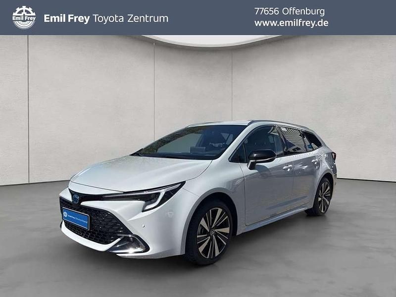 Dynamic grey metallic Neu 2025 Toyota Corolla Kombi | 30.290 € - Bild 1/4