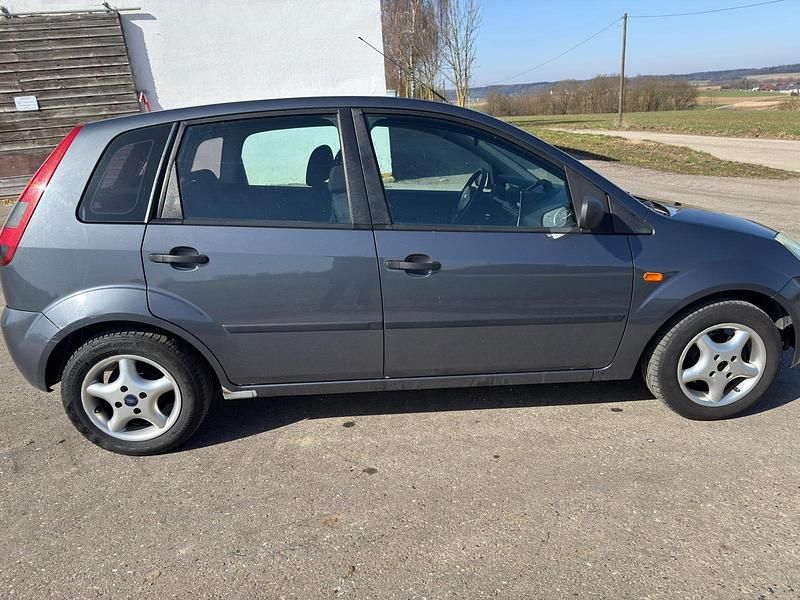 Gebraucht Ford Fiesta 80 PS (58 kW) 2006 Kleinwagen