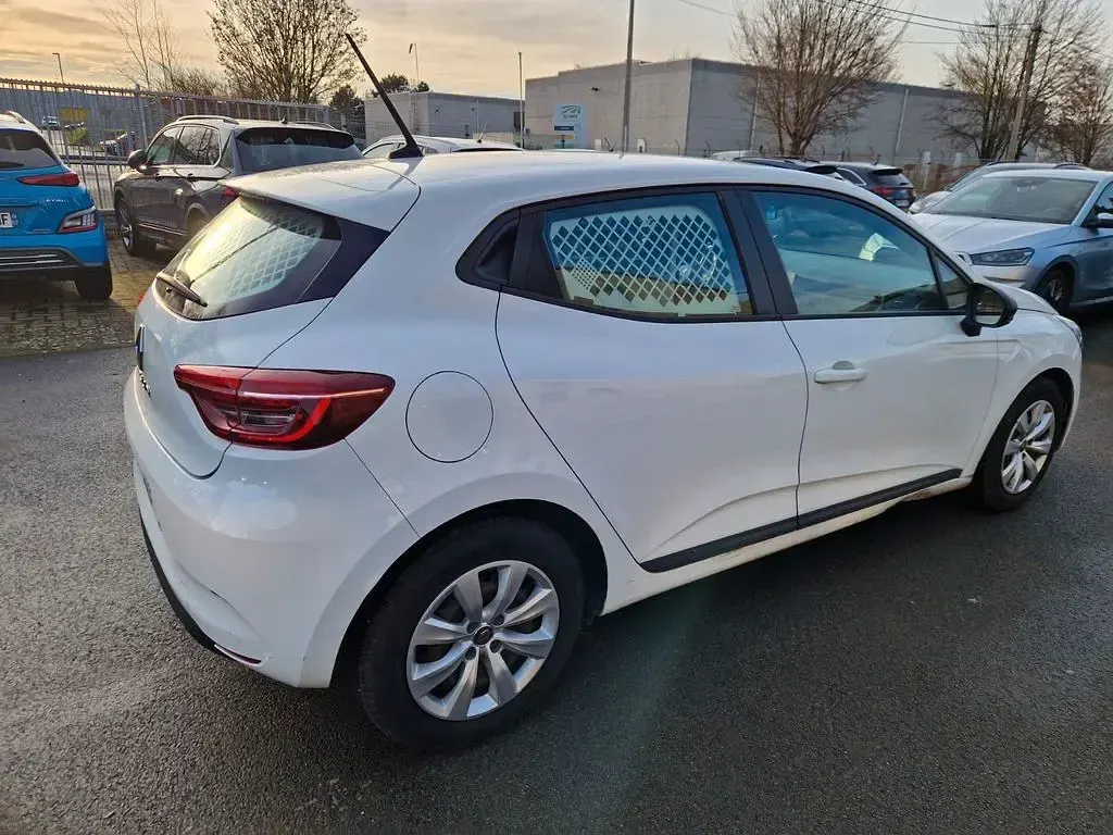 Gebraucht Renault Clio Experience 86 PS (63 kW) 2021 Weiß Kleinwagen