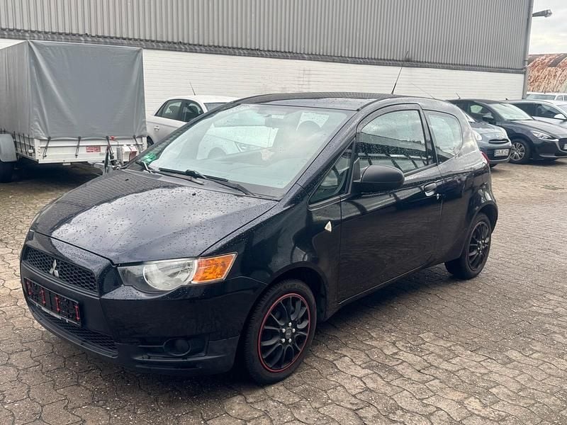 Schwarz Gebraucht 2009 Mitsubishi Colt Comfort Edition Kleinwagen | 1.950 € (Fairer Preis) - Bild 1/4
