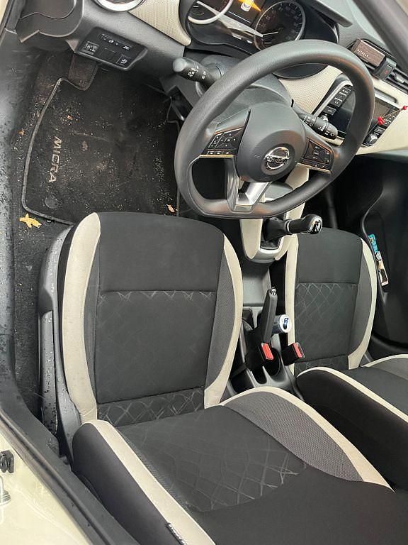 Beige Gebraucht 2018 Nissan Micra Tekna Limousine | 6.499 € (Superpreis) - Bild 1/4