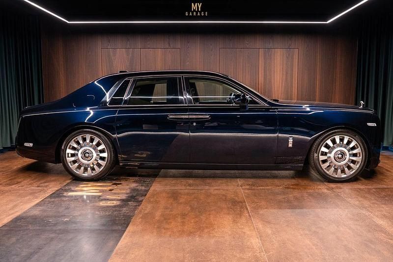 Blau Gebraucht 2018 Rolls Royce Phantom Limousine | 408.900 € - Bild 1/4