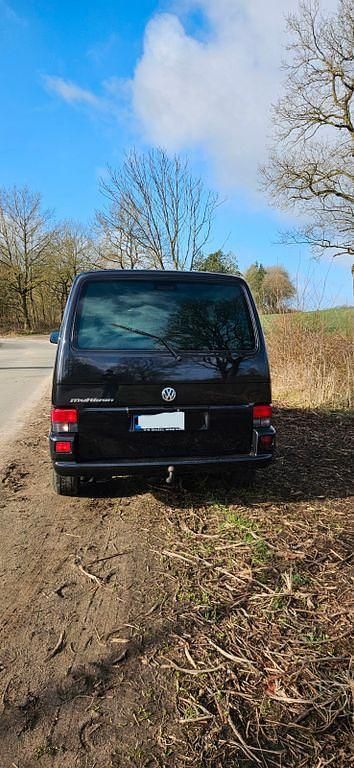 Usata VW Multivan 102 CV (75 kW) 2004 Nero Monovolume