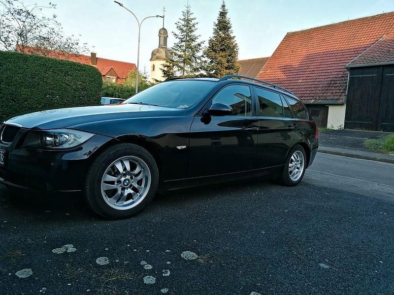 Używany BMW 320 Performance 150 KM (110 kW) 2007 Czarny Kombi
