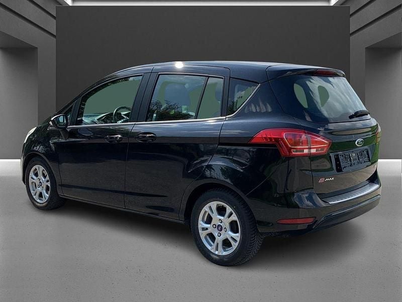 Second-hand Ford B-MAX SYNC Edition 101 CP (74 kW) 2013 Negru Monovolum