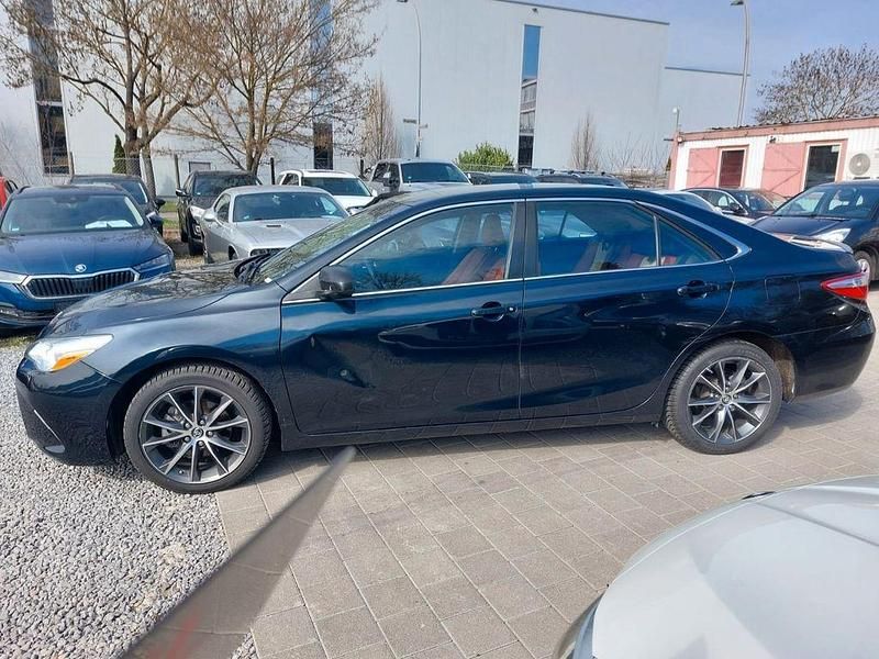 Gebraucht Toyota Camry 181 PS (133 kW) 2015 Schwarz Limousine