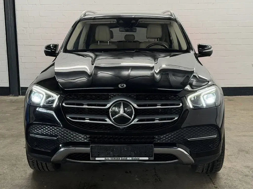 Gebraucht Mercedes GLE350 194 PS (142 kW) 2022 Obsidianschwarz  metalliclack SUV