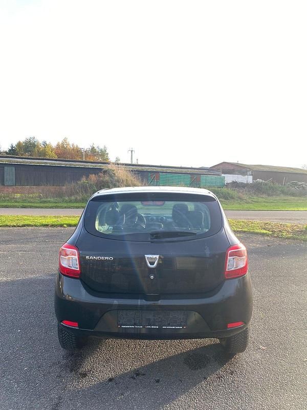 Gebraucht Dacia Sandero Ambiance 75 PS (55 kW) 2013 Schwarz Kleinwagen