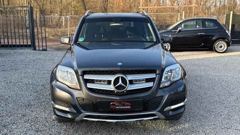Gebraucht Mercedes GLK200 143 PS (105 kW) 2012 Grau SUV