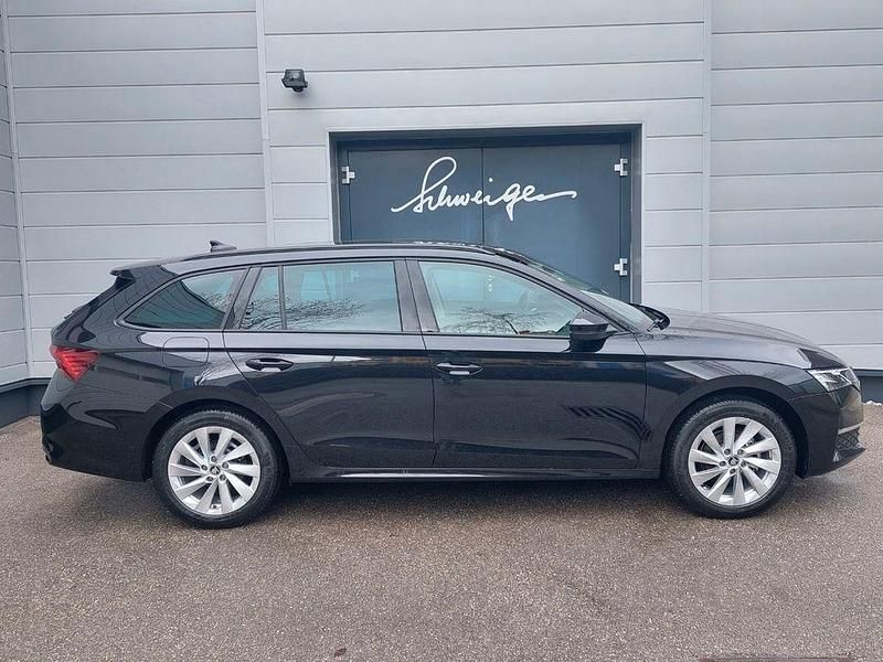 Gebraucht Skoda Octavia Selection 150 PS (110 kW) 2024 Schwarz Limousine