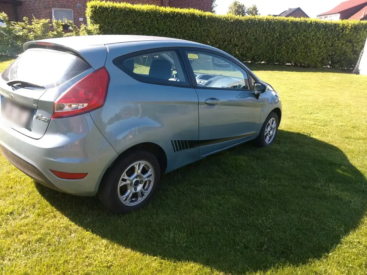 Gebraucht Ford Fiesta 81 PS (59 kW) 2008 Kleinwagen
